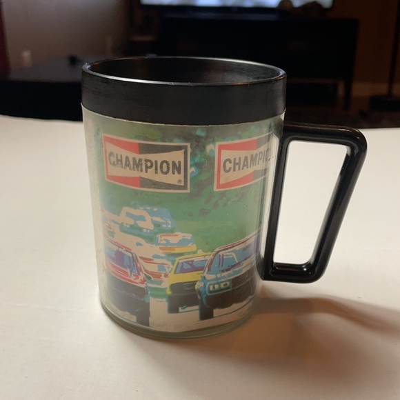 VINTAGE! 1980's Champion Oil Spark Plugs Racing Coffee Mug Cup - Picture 2 of 9